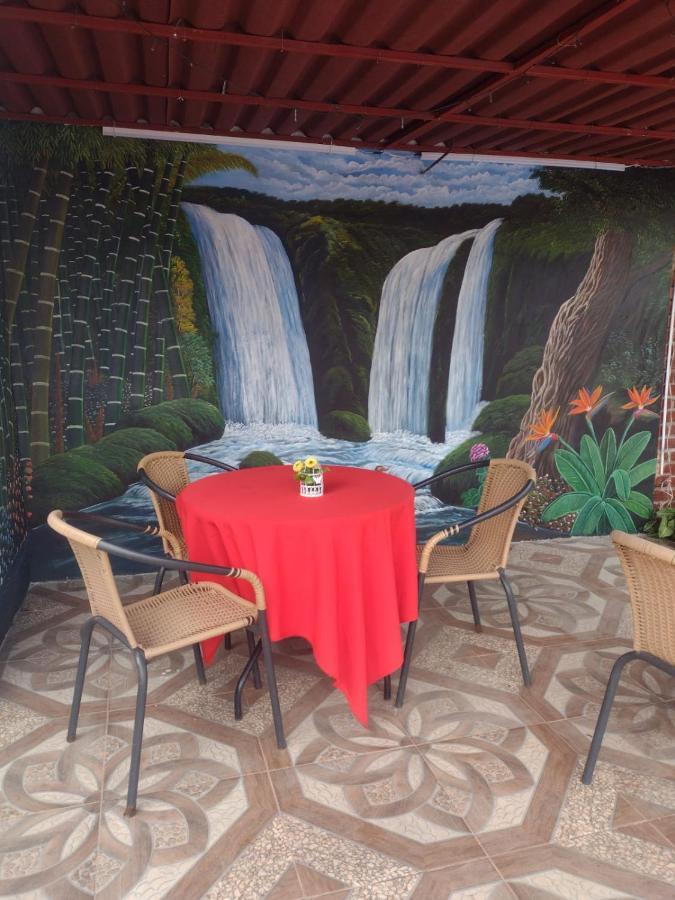 Finca Hotel La Melania Montenegro Bagian luar foto
