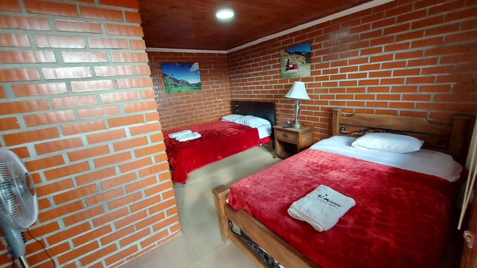 Finca Hotel La Melania Montenegro Bagian luar foto